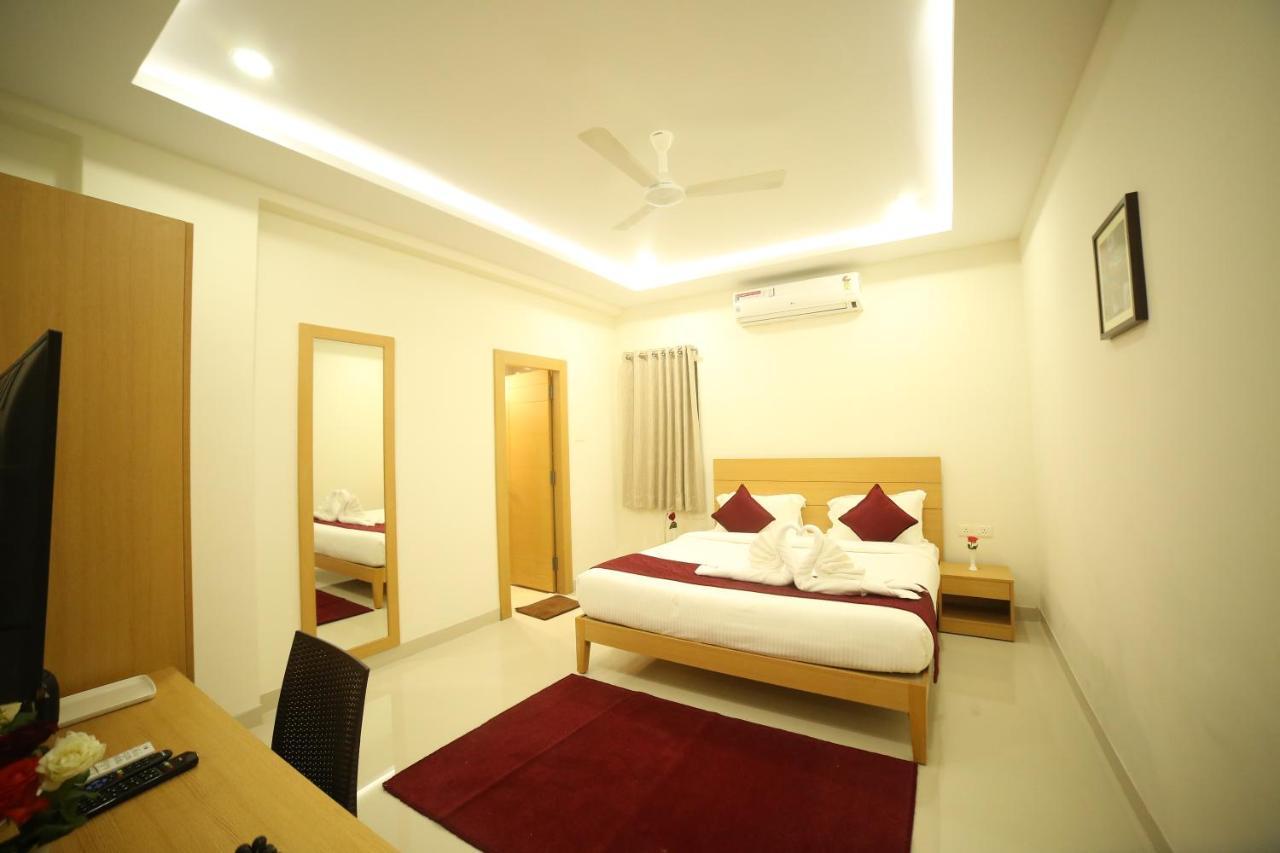 Mg Iris Hotel Tirupati Luaran gambar